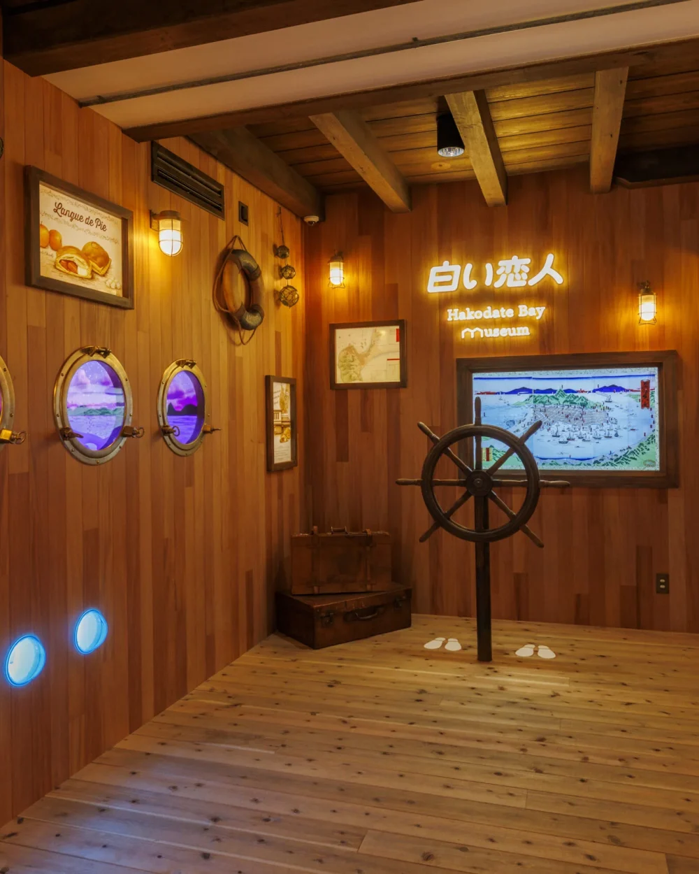 ISHIYA 白い恋人 Hakodate Bay Museum